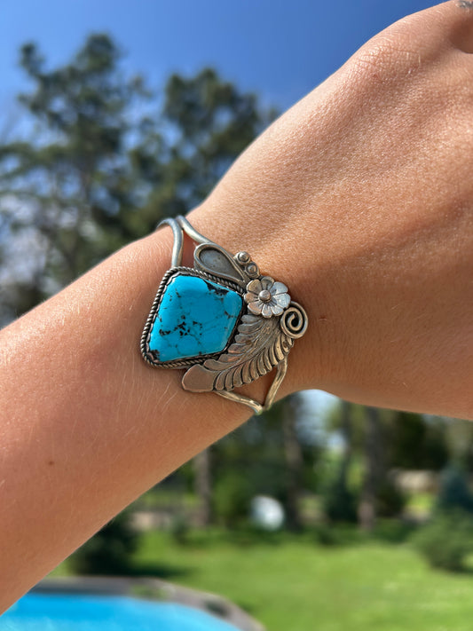 Sleeping Beauty Detail Turquoise Cuff