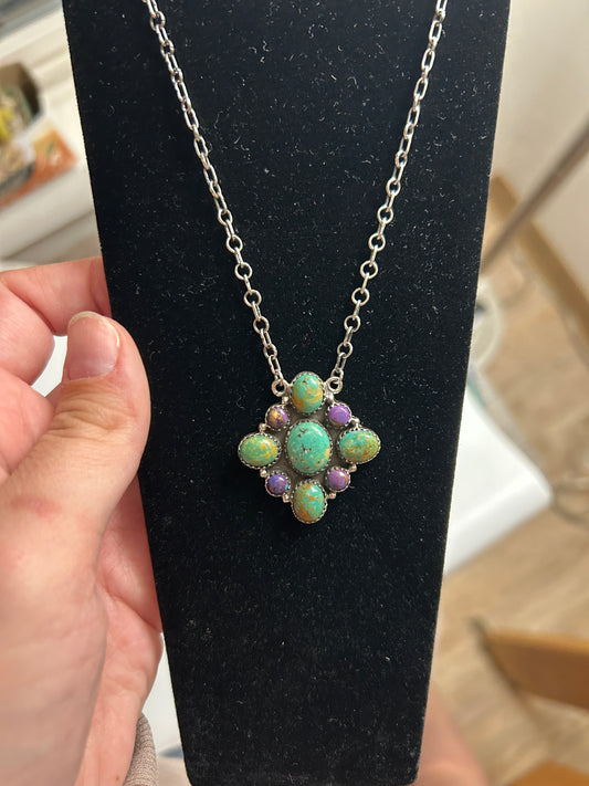 Kingman + Dahlia Cluster Necklace